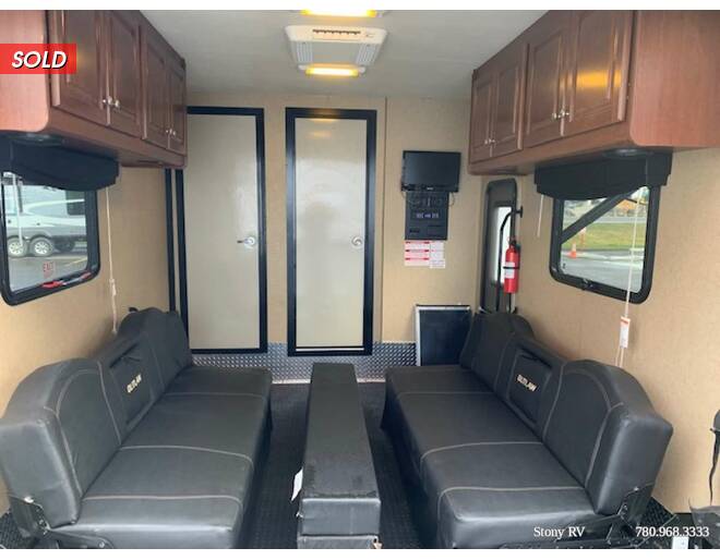 2014 Thor Outlaw 35SG Class C at Stony RV Sales and Service STOCK# 908 Photo 21