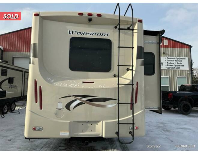 2014 Thor Windsport Ford 27K Class A at Stony RV Sales and Service STOCK# 922 Photo 7