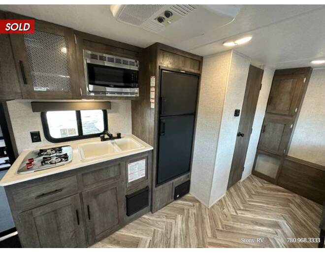 2021 EVO Select Northwest 180SS Travel Trailer at Stony RV Sales and Service STOCK# S105 Photo 15