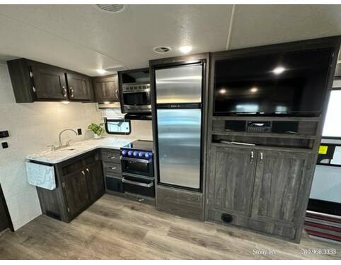 2019 Open Range Ultra Lite 2802BH Travel Trailer at Stony RV Sales and Service STOCK# 954 Photo 10