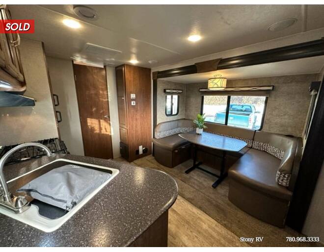 2016 Coachmen Freedom Express Ultra Lite 231RBDS Travel Trailer at Stony RV Sales and Service STOCK# 950 Photo 12
