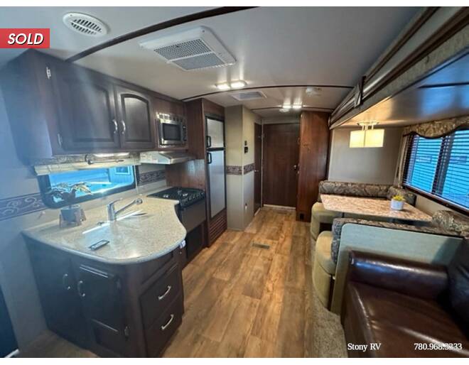 2015 Keystone Outback Super-Lite 312BH Travel Trailer at Stony RV Sales and Service STOCK# 951 Photo 10