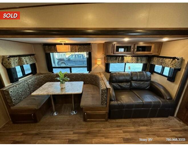 2015 Coachmen Chaparral Lite 29BHS Fifth Wheel at Stony RV Sales and Service STOCK# 944 Photo 11