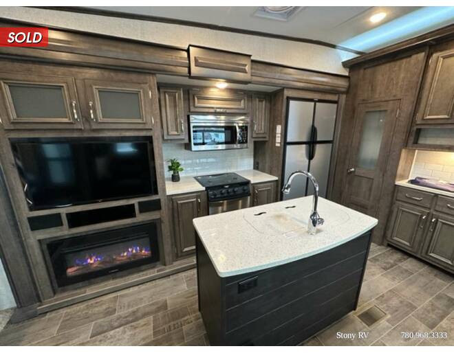 2018 Keystone Montana High Country 384BR Fifth Wheel at Stony RV Sales, Service AND cONSIGNMENT. STOCK# 961 Photo 14