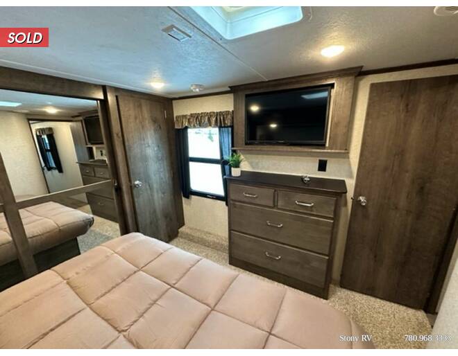 2018 Keystone Montana High Country 384BR Fifth Wheel at Stony RV Sales, Service AND cONSIGNMENT. STOCK# 961 Photo 20