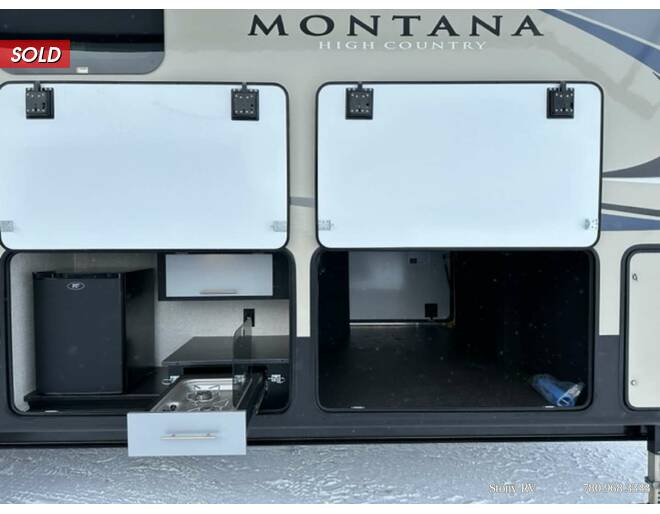 2018 Keystone Montana High Country 384BR Fifth Wheel at Stony RV Sales, Service AND cONSIGNMENT. STOCK# 961 Photo 24