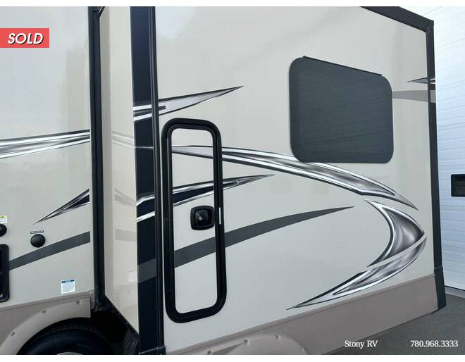 2018 Flagstaff Classic Super Lite 8524RLBS Fifth Wheel at Stony RV Sales and Service STOCK# 983 Photo 16