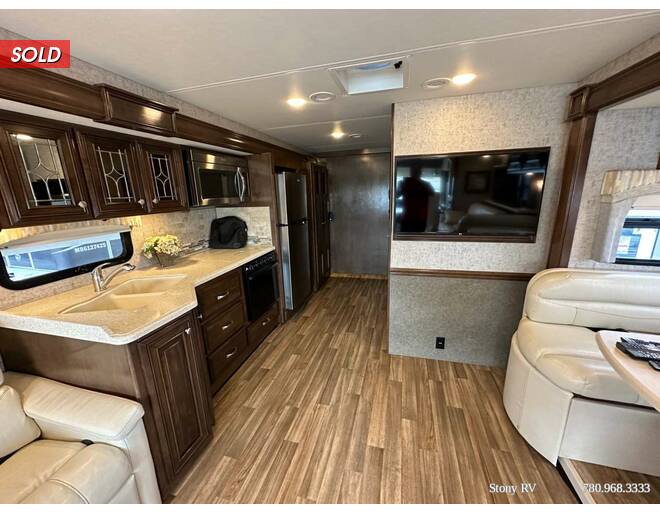 2017 Thor Miramar Ford F-53 35.2 Class A at Stony RV Sales and Service STOCK# 970 Photo 10
