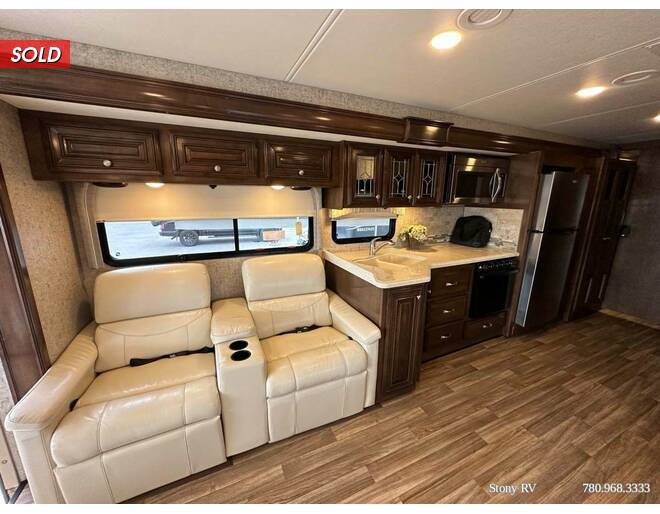 2017 Thor Miramar Ford F-53 35.2 Class A at Stony RV Sales and Service STOCK# 970 Photo 13