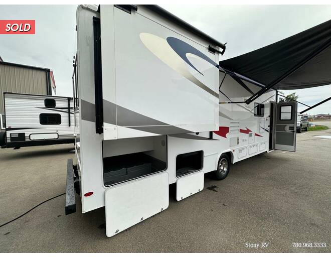 2020 Forester Classic 3011DS Class C at Stony RV Sales and Service STOCK# C116 Photo 18