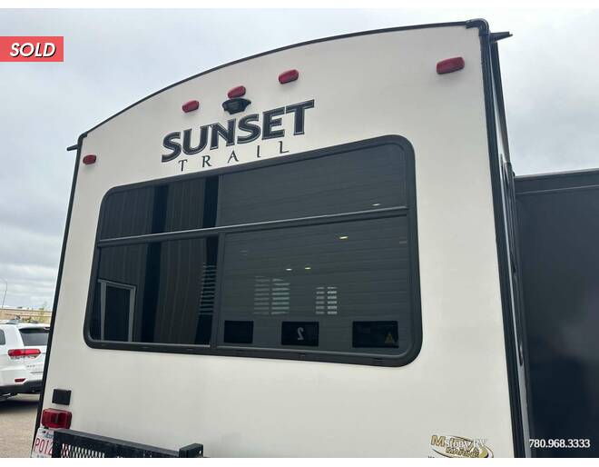 2018 CrossRoads RV Sunset Trail Grand Reserve 33SI Travel Trailer at Stony RV Sales and Service STOCK# C119 Photo 13