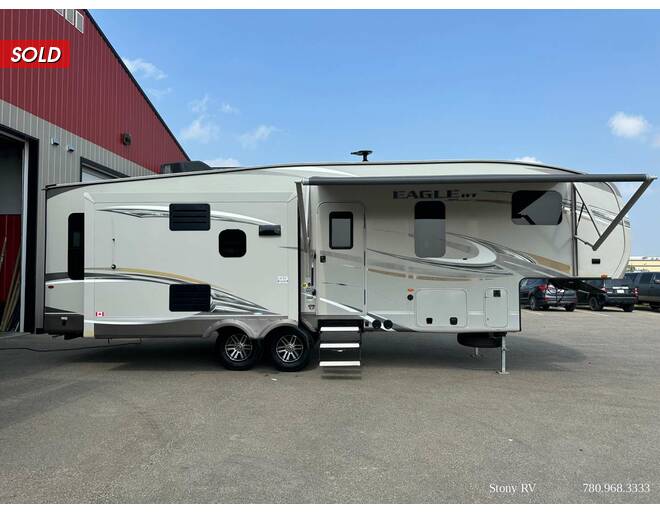 2018 Jayco Eagle HT 28.5RSTS Fifth Wheel at Stony RV Sales and Service STOCK# 1024 Photo 2