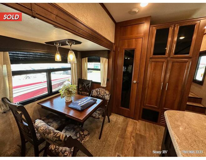 2018 Jayco Eagle HT 28.5RSTS Fifth Wheel at Stony RV Sales and Service STOCK# 1024 Photo 16
