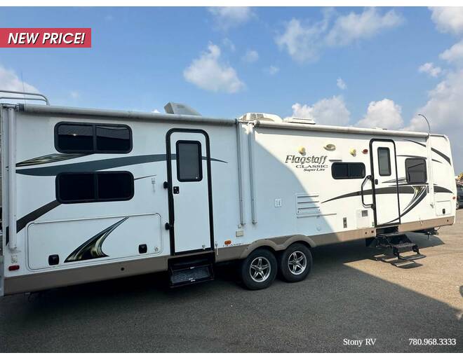 2015 Flagstaff Classic Super Lite 831BHWSS Travel Trailer at Stony RV Sales, Service and Consignment STOCK# C126 Photo 4