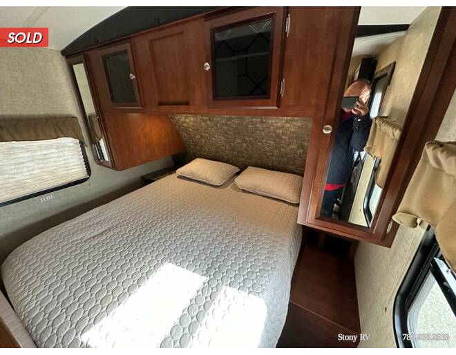 2015 Heartland Wilderness 2375BH Travel Trailer at Stony RV Sales, Service and Consignment STOCK# C130 Photo 16
