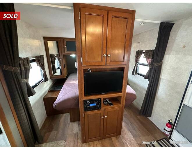2015 Keystone Bullet Ultra Lite 251RBS Travel Trailer at Stony RV Sales, Service and Consignment STOCK# S130 Photo 12