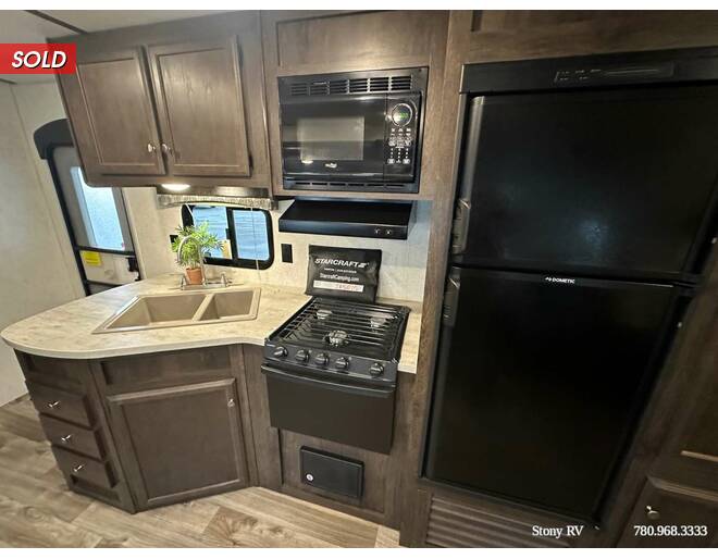 2019 Starcraft Autumn Ridge Outfitter 27BHS Travel Trailer at Stony RV Sales, Service and Consignment STOCK# S137 Photo 17