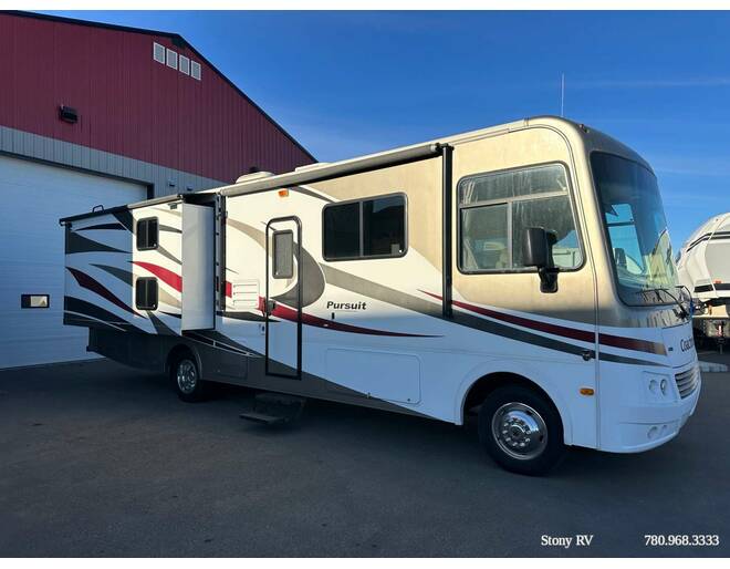 2013 Coachmen Pursuit Ford F-53 32BHP Class A at Stony RV Sales and Service STOCK# C133 Photo 2