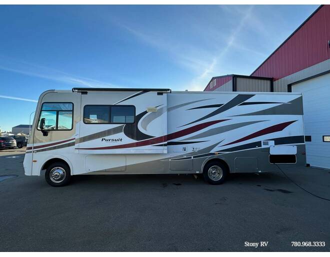 2013 Coachmen Pursuit Ford F-53 32BHP Class A at Stony RV Sales and Service STOCK# C133 Photo 3