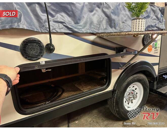 2016 Coachmen Viking Epic Series 2108ST Folding at Stony RV Sales, Service and Consignment STOCK# 1087 Photo 11