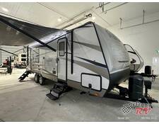 2018 Wildcat Maxx Lite 245RGX Travel Trailer at Stony RV Sales, Service AND cONSIGNMENT. STOCK# S126