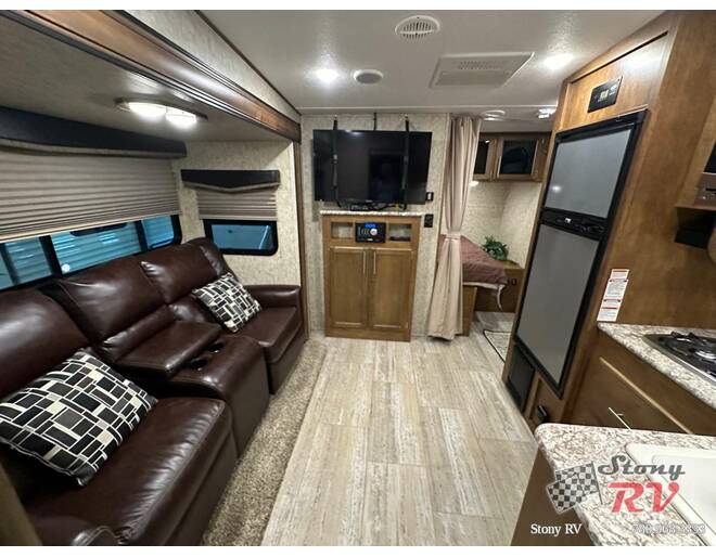 2018 Prime Time Fury Toy Hauler 2912X Travel Trailer at Stony RV Sales, Service and Consignment STOCK# C134 Photo 25
