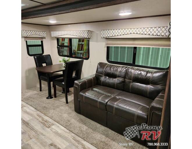 2017 Layton Javelin Series 293RK Travel Trailer at Stony RV Sales, Service and Consignment STOCK# 232 Photo 7