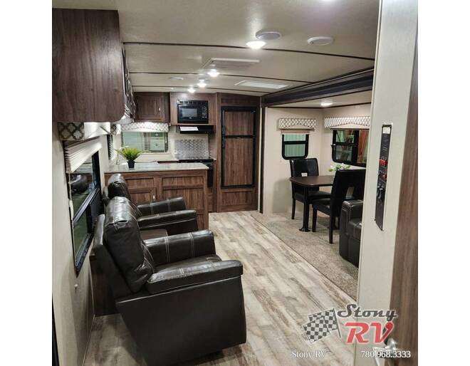 2017 Layton Javelin Series 293RK Travel Trailer at Stony RV Sales, Service and Consignment STOCK# 232 Photo 14