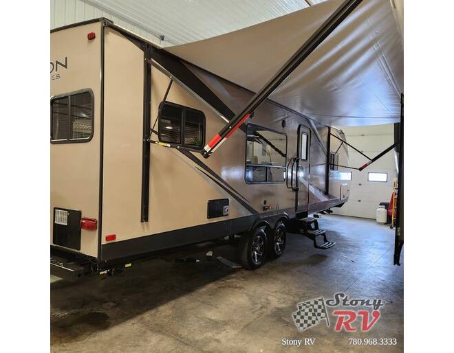 2017 Layton Javelin Series 293RK Travel Trailer at Stony RV Sales, Service and Consignment STOCK# 232 Photo 18