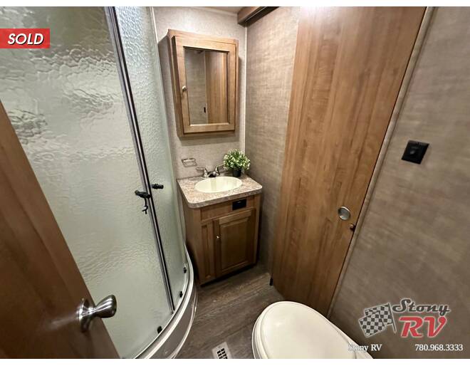 2018 Rockwood Windjammer 2618VS Travel Trailer at Stony RV Sales, Service and Consignment STOCK# 1096 Photo 16