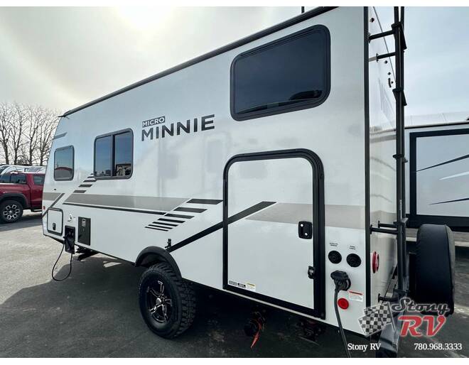 2021 Winnebago Micro Minnie 1700BH Travel Trailer at Stony RV Sales and Service STOCK# 1106 Photo 3
