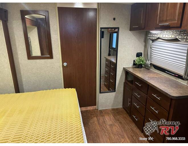 2014 Rockwood WindJammer 3025W Travel Trailer at Stony RV Sales and Service STOCK# C148 Photo 12
