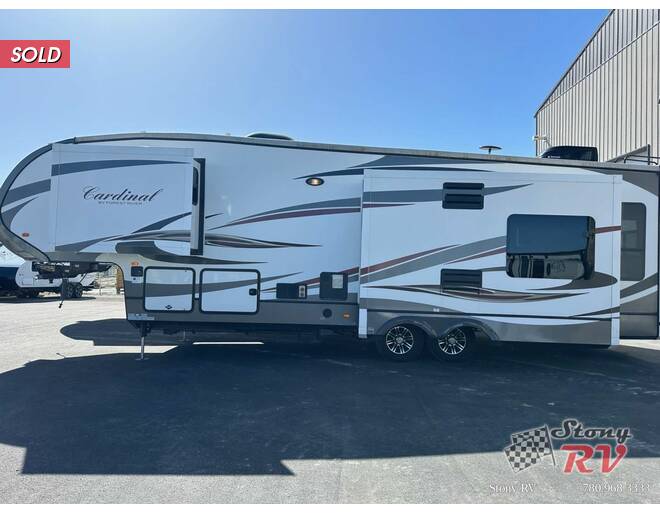 2014 Cardinal 3030RS Fifth Wheel at Stony RV Sales, Service and Consignment STOCK# C150 Photo 3