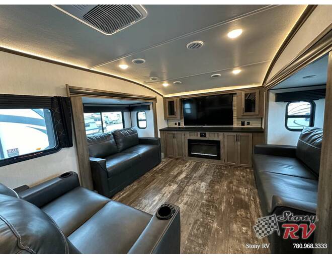 2022 Sabre 37FLL Fifth Wheel at Stony RV Sales, Service and Consignment STOCK# C151 Photo 11