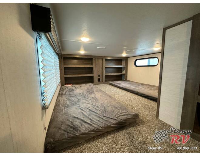 2022 Sabre 37FLL Fifth Wheel at Stony RV Sales, Service AND cONSIGNMENT. STOCK# C151 Photo 21