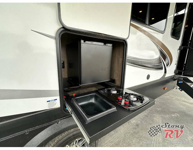 2022 Sabre 37FLL Fifth Wheel at Stony RV Sales, Service and Consignment STOCK# C151 Photo 29