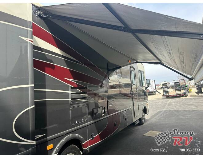 2018 Fleetwood Flair LXE Ford 31W Class A at Stony RV Sales, Service and Consignment STOCK# C154 Photo 6