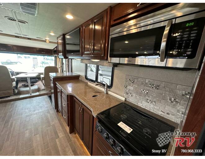2018 Fleetwood Flair LXE Ford 31W Class A at Stony RV Sales, Service and Consignment STOCK# C154 Photo 23