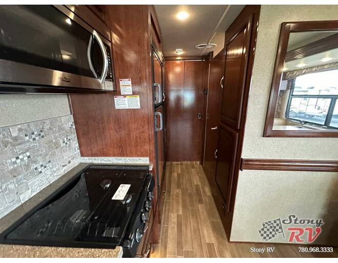 2018 Fleetwood Flair LXE Ford 31W Class A at Stony RV Sales, Service and Consignment STOCK# C154 Photo 32