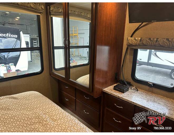 2018 Fleetwood Flair LXE Ford 31W Class A at Stony RV Sales, Service and Consignment STOCK# C154 Photo 36