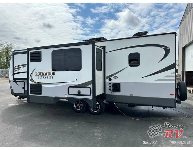 2019 Rockwood Ultra Lite 2609WS Travel Trailer at Stony RV Sales, Service and Consignment STOCK# 1134 Photo 5